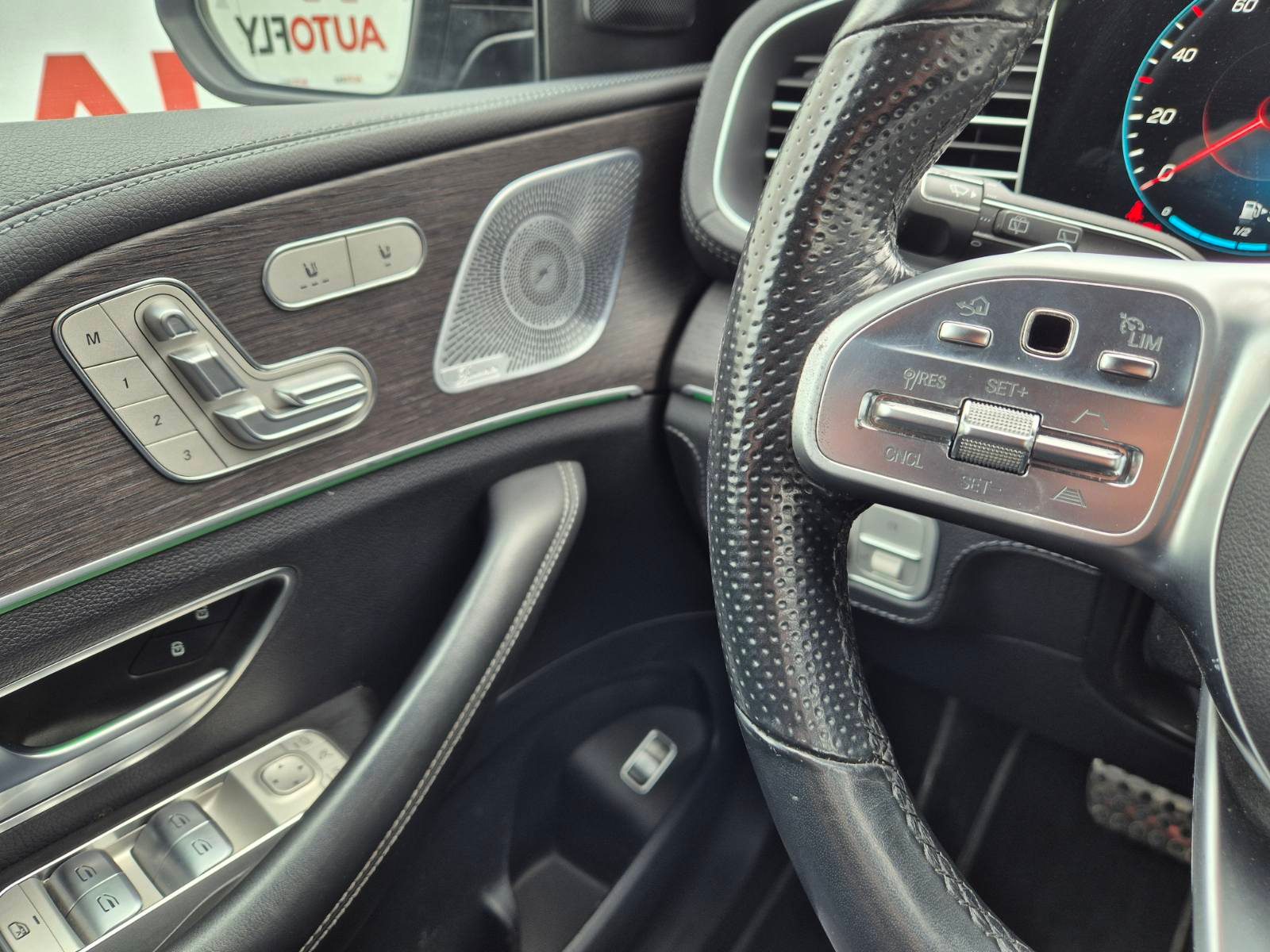 2020 Mercedes-Benz GLE — fotografija 22