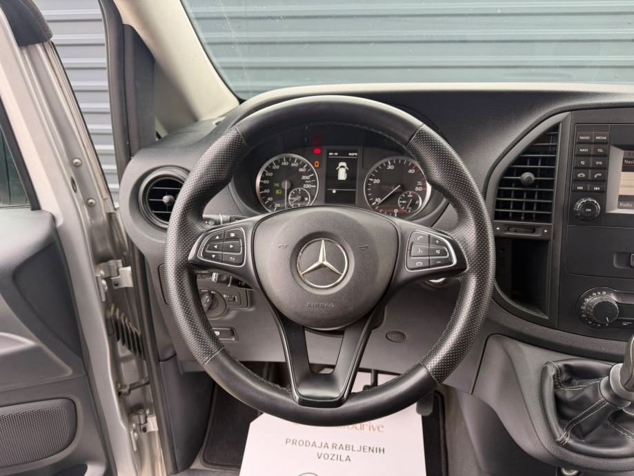 2016 Mercedes-Benz Vito — fotografija 15