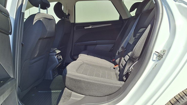 2022 Ford Mondeo — fotografija 7