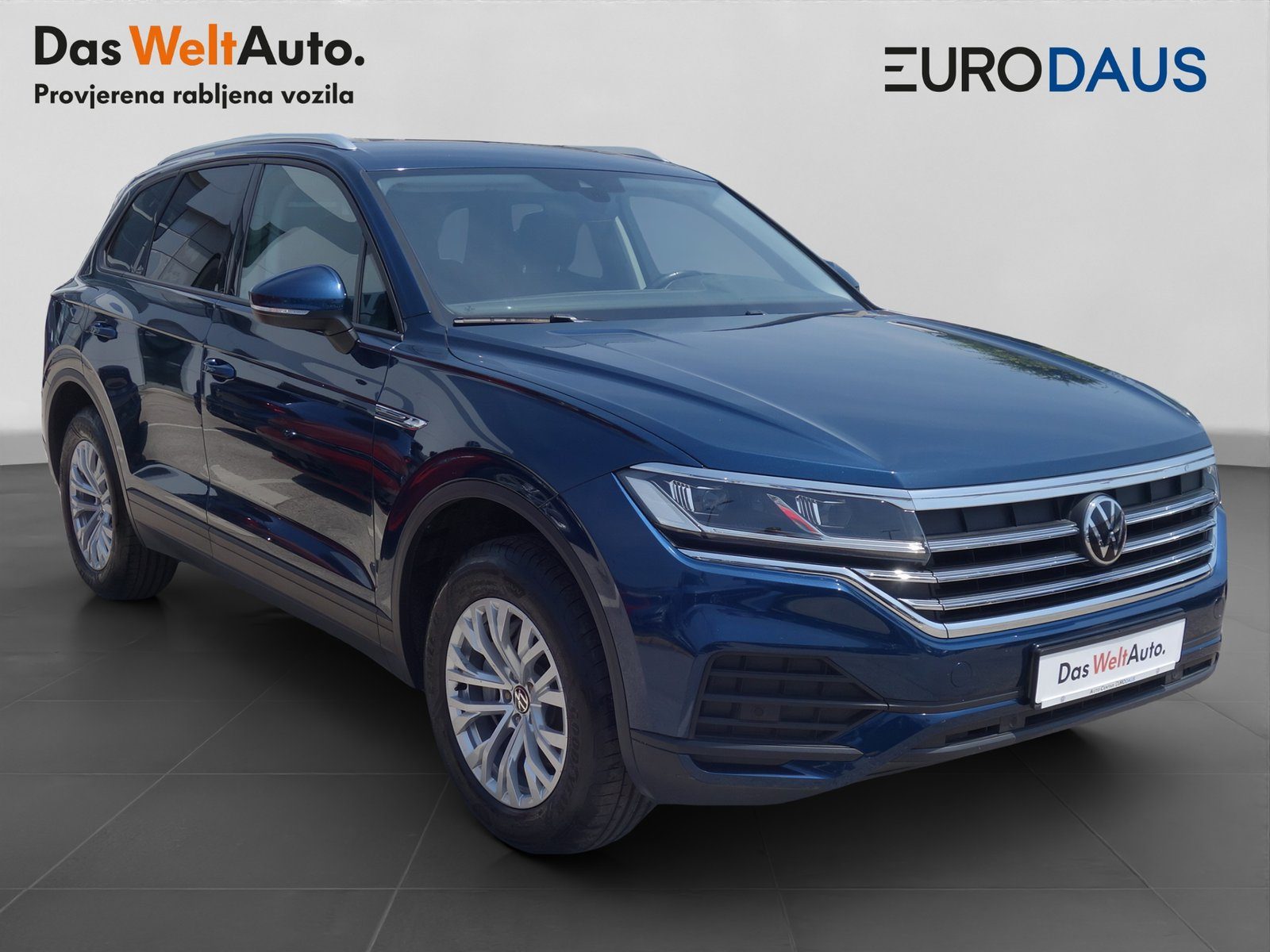 2021 Volkswagen Touareg — fotografija 3