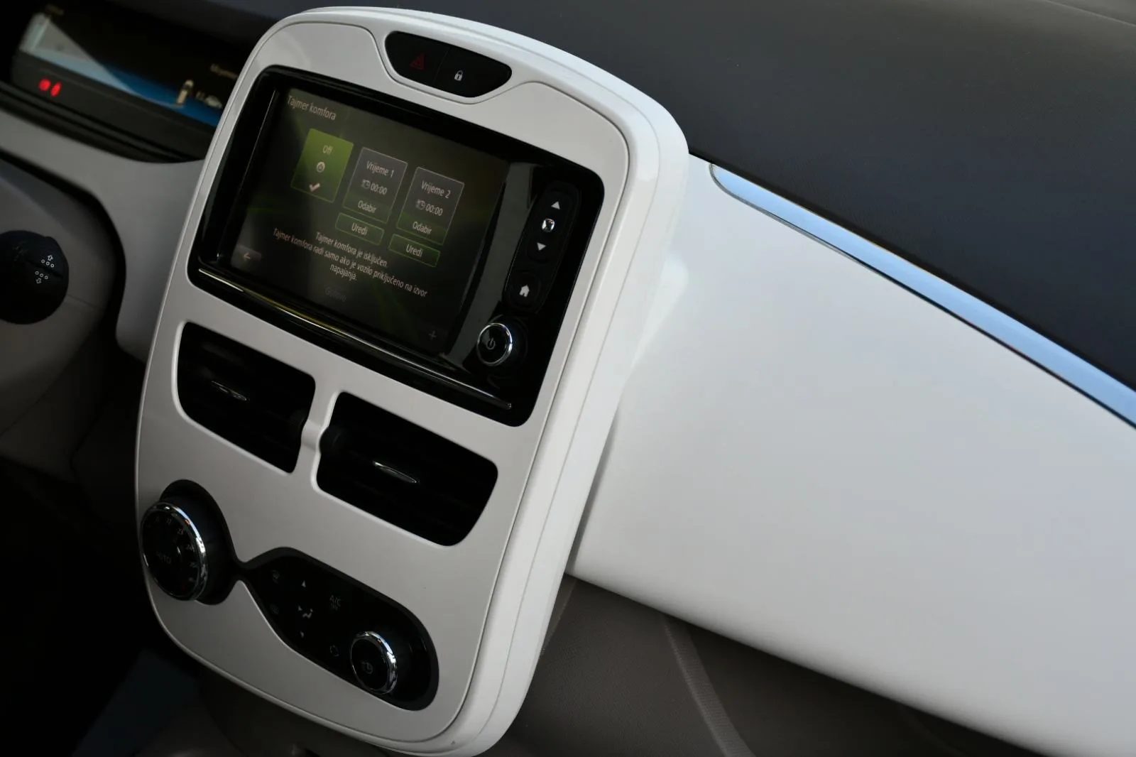 2018 Renault Zoe — fotografija 16