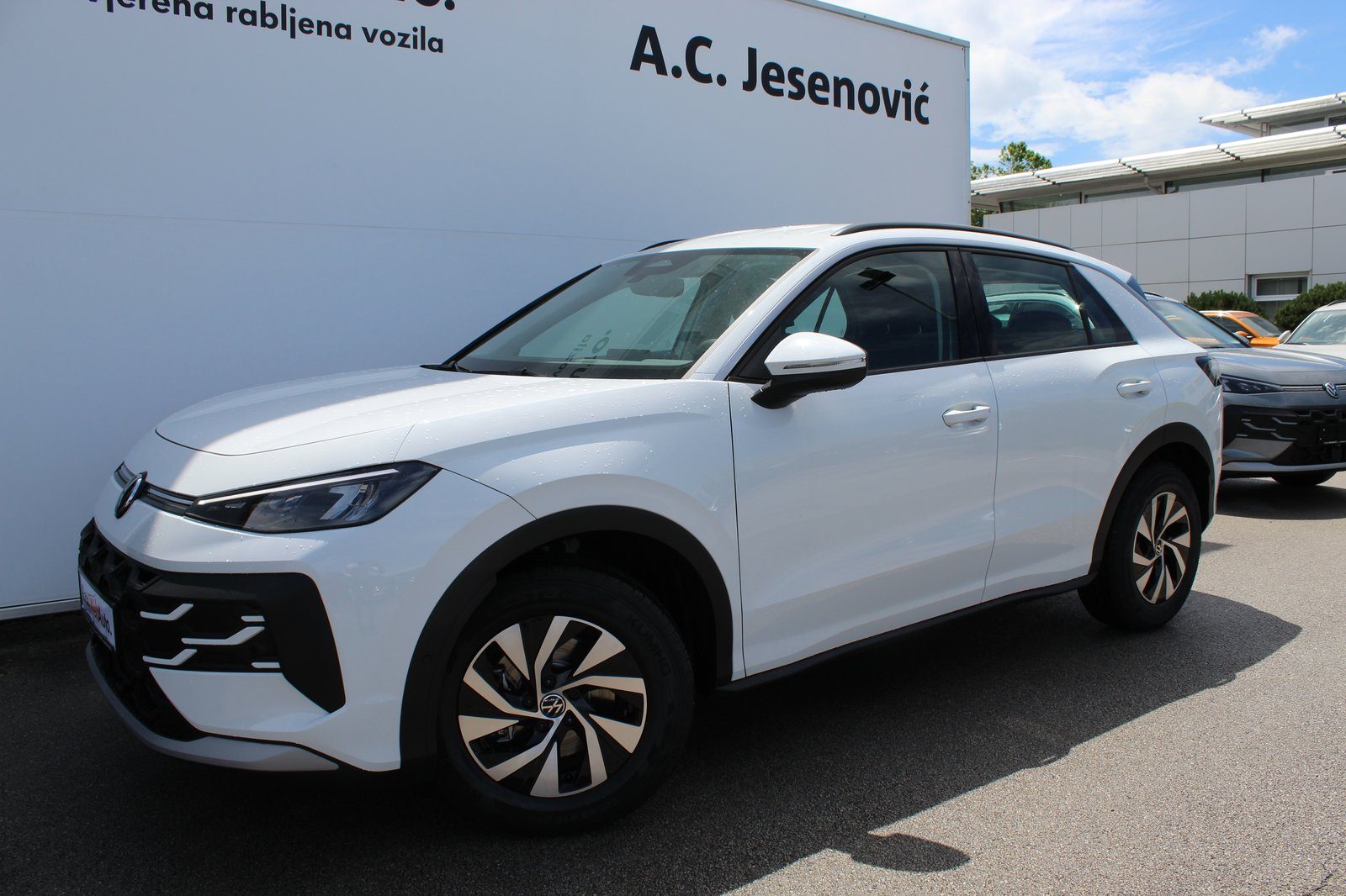 2026 Volkswagen T-Roc — fotografija 7