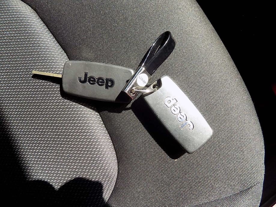 2018 Jeep Renegade — fotografija 15