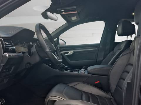 2024 Volkswagen Touareg — sličica 9
