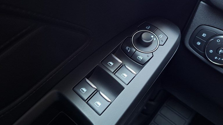 2023 Ford Focus — fotografija 24