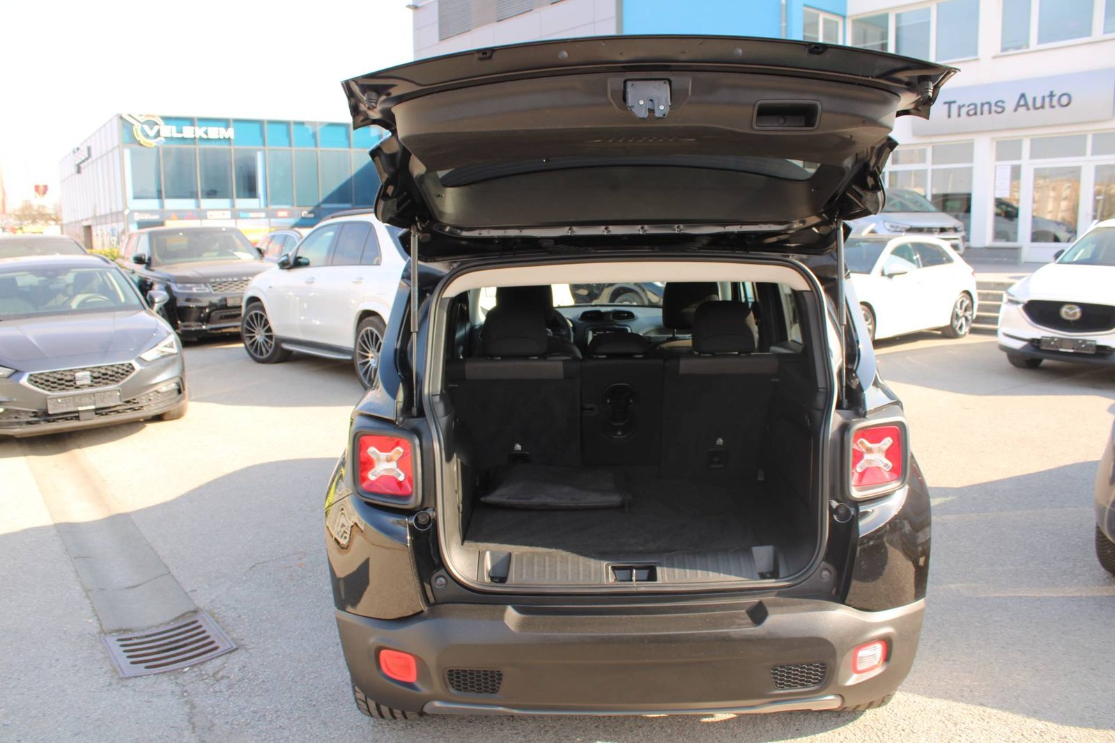 2022 Jeep Renegade — fotografija 10