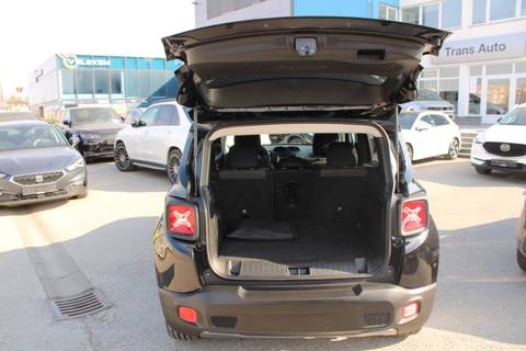 2022 Jeep Renegade — sličica 10