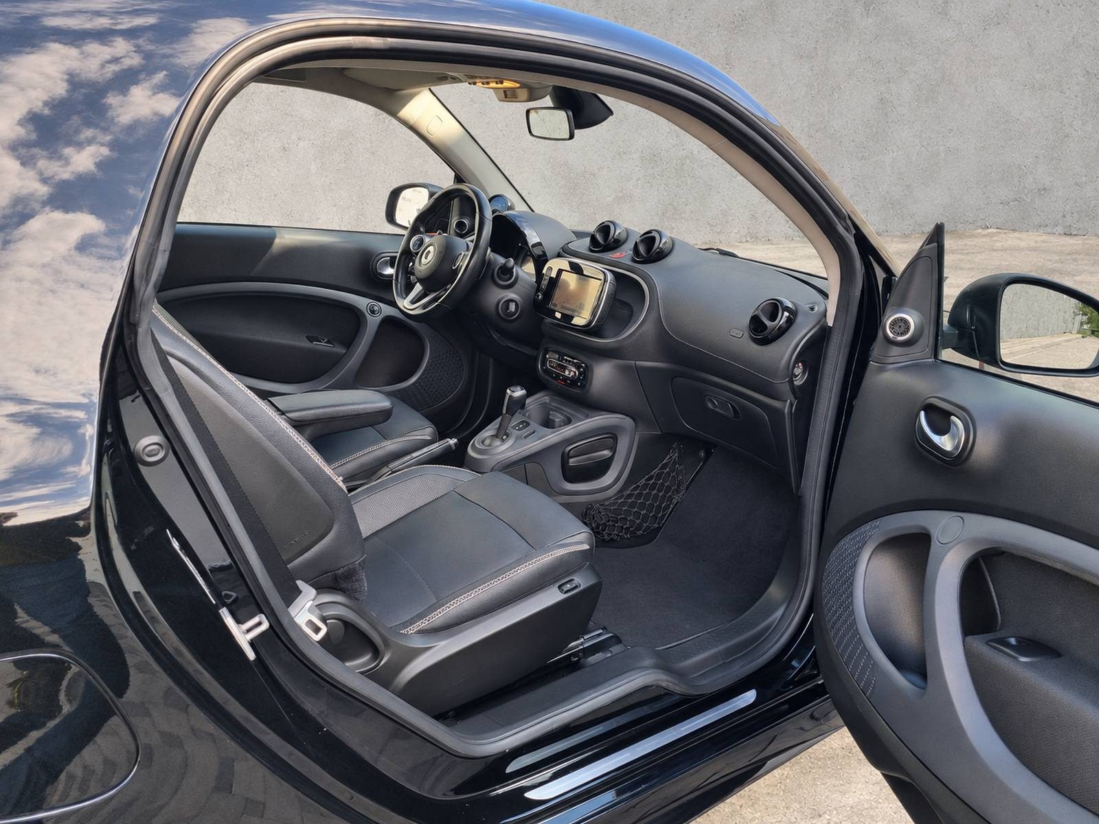 2018 Smart fortwo — fotografija 13