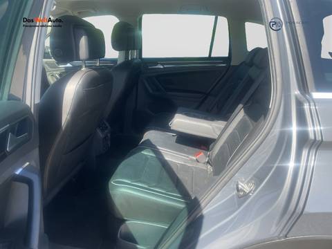 2021 Volkswagen Tiguan — sličica 10