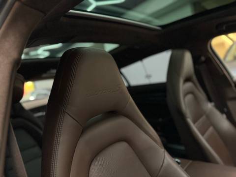 2021 Porsche Panamera — sličica 22
