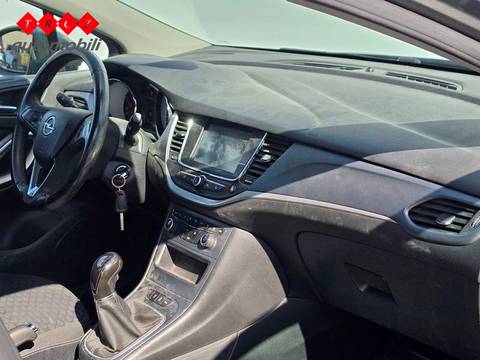 2019 Opel Astra — sličica 6