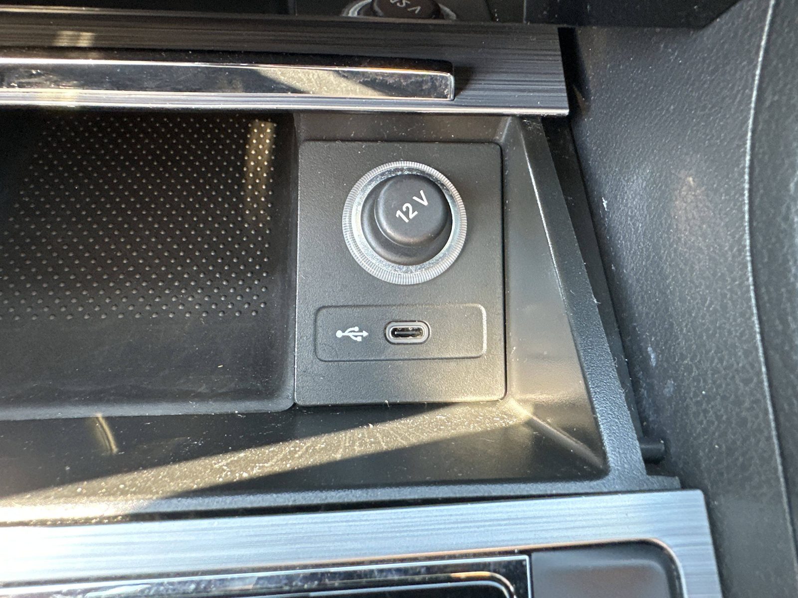 2022 Škoda Superb — fotografija 28