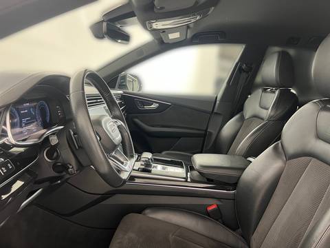 2018 Audi Q8 — sličica 13