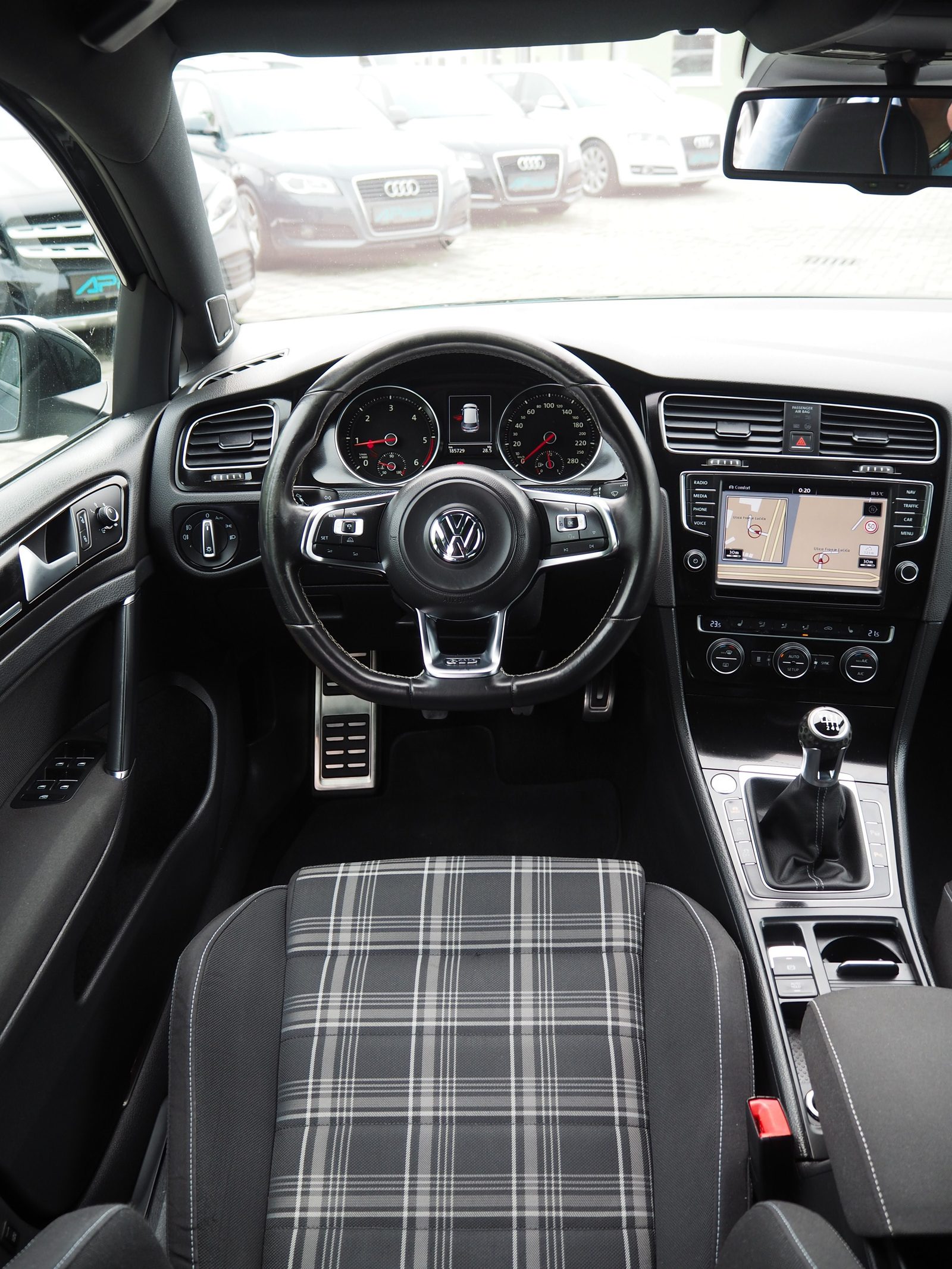 2014 Volkswagen Golf VII — fotografija 14