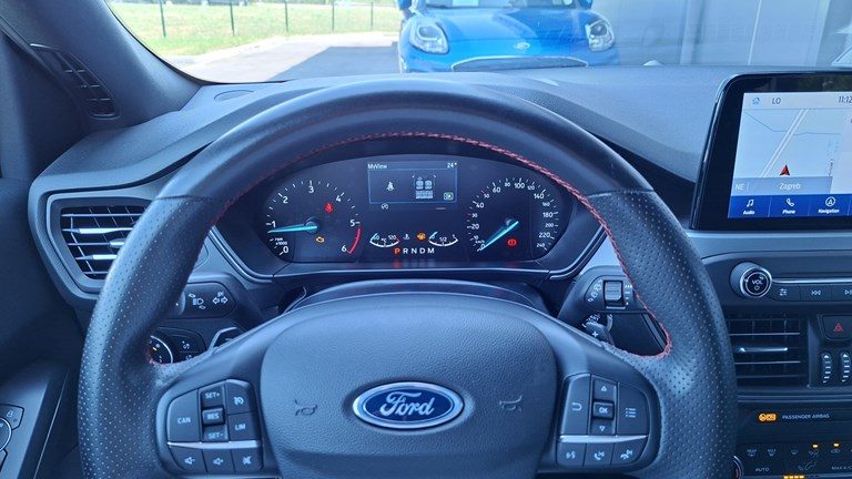 2023 Ford Focus — fotografija 16