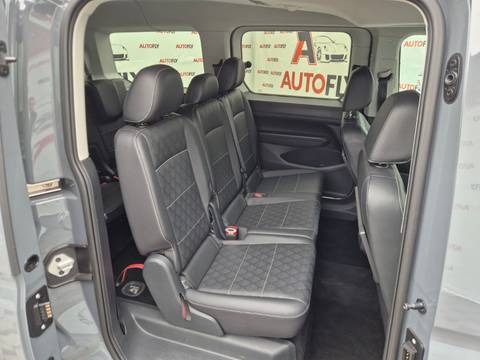 2022 Ford Tourneo Connect — sličica 14