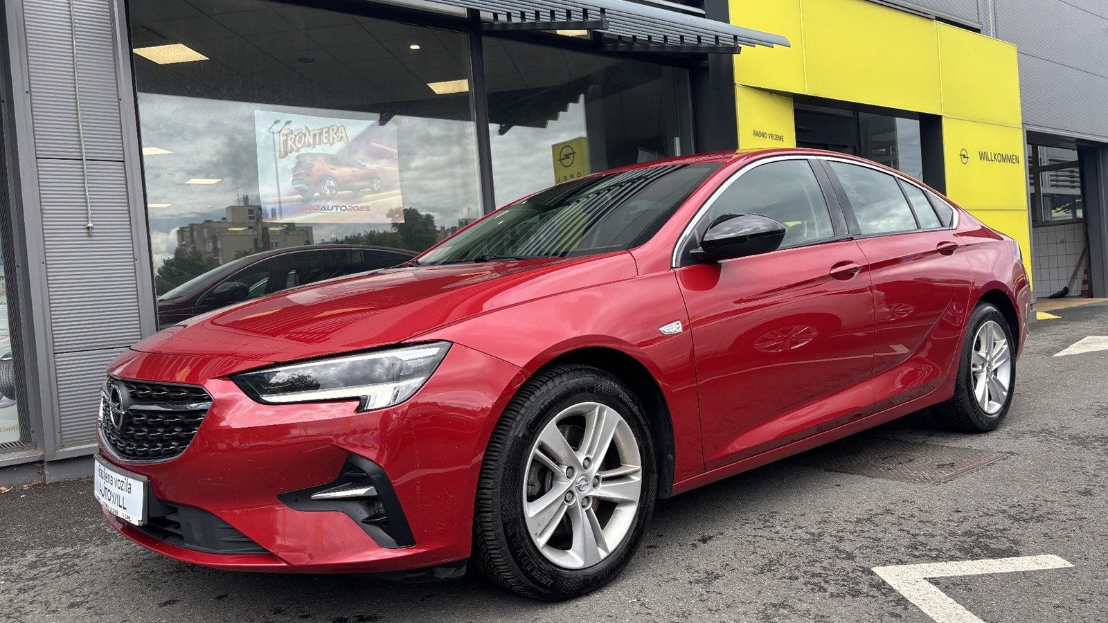 2022 Opel Insignia — fotografija 3