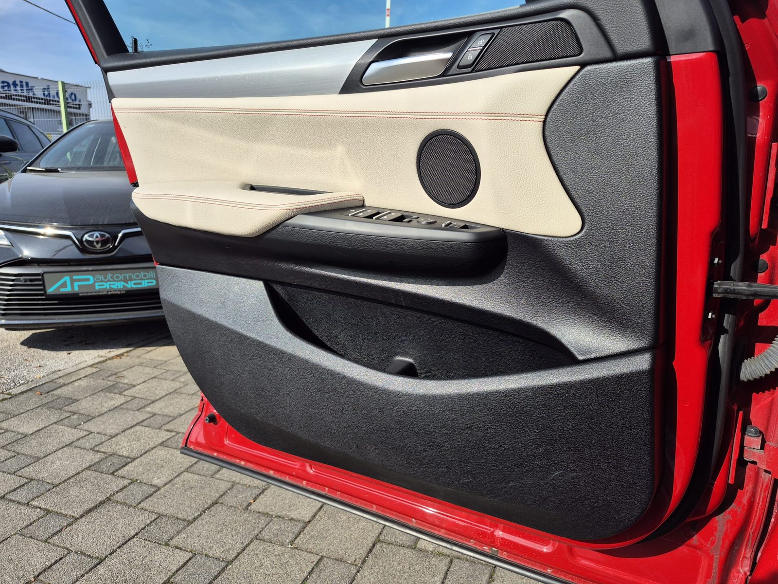 2015 BMW X4 — fotografija 27