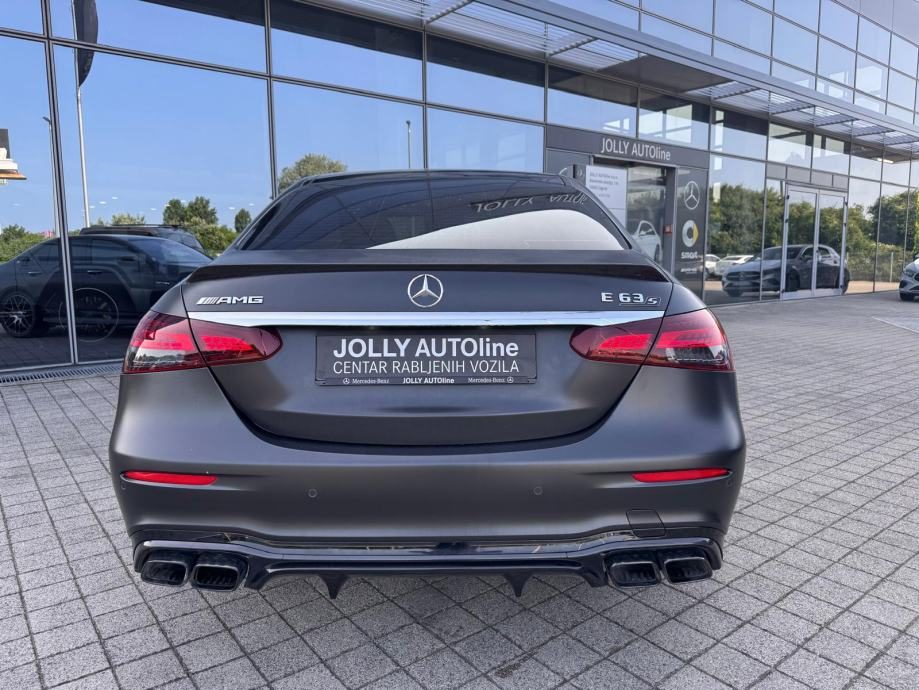 2023 Mercedes-Benz E-klasa — fotografija 6