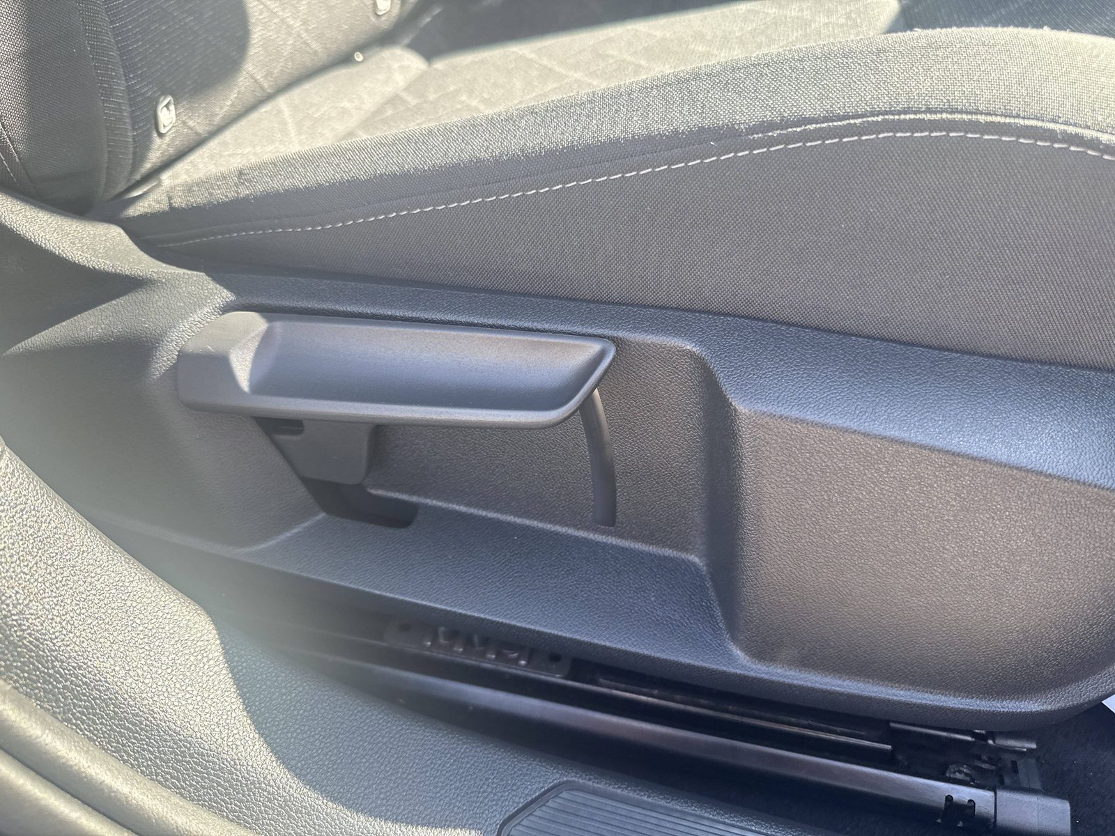 2024 Volkswagen Golf — fotografija 21