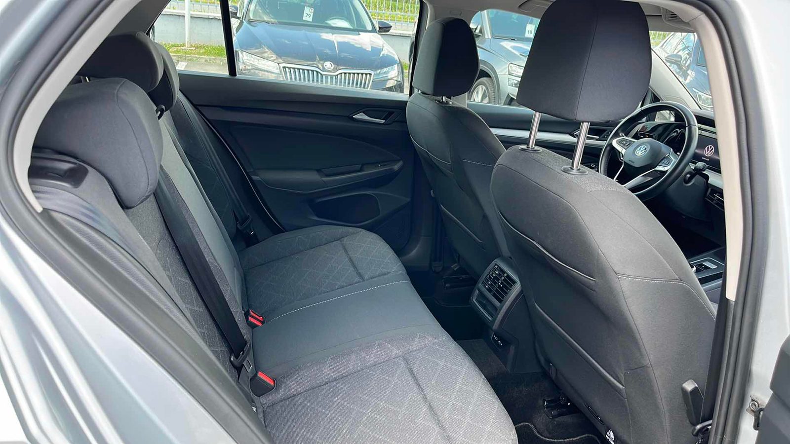 2022 Volkswagen Golf — fotografija 10