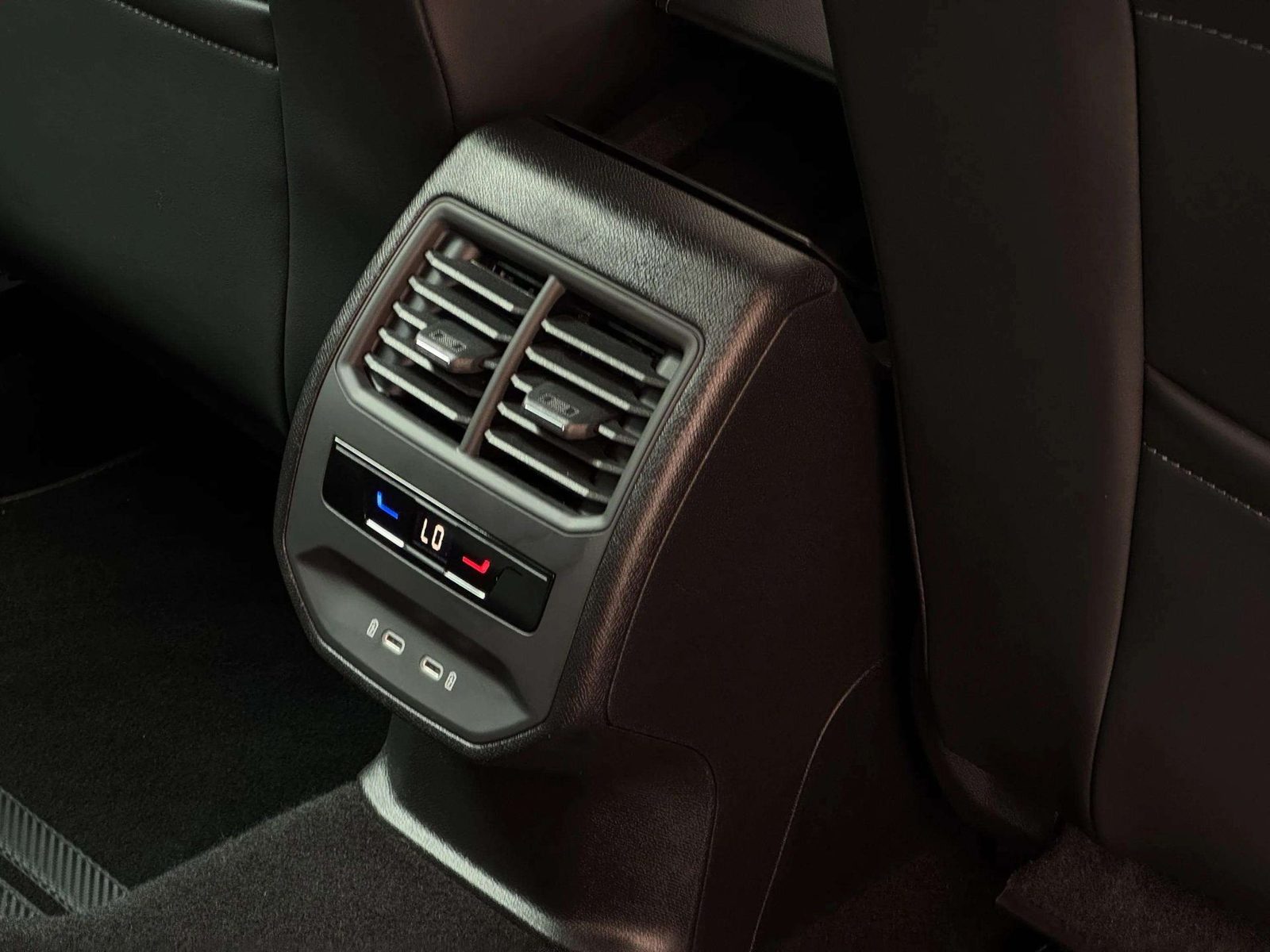 2022 Cupra Formentor — fotografija 29