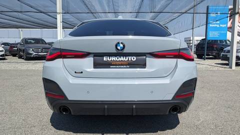 2022 BMW Serija 4 — sličica 6