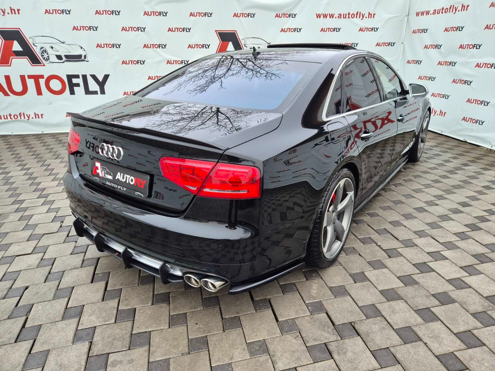 2012 Audi S8 — fotografija 8