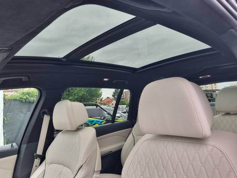 2020 BMW X7 — sličica 20