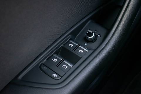 2023 Audi A4 — sličica 17