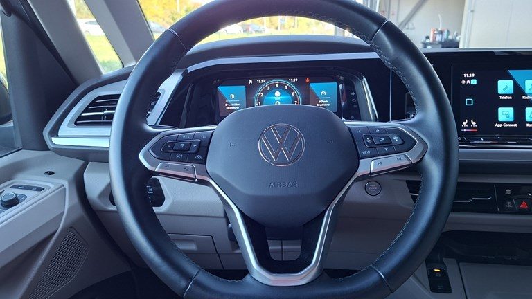 2024 Volkswagen Multivan — fotografija 18