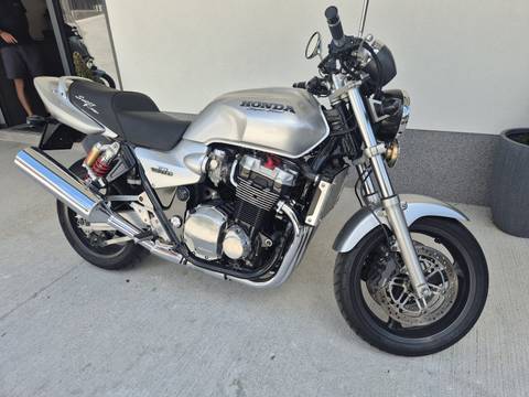 2001 Honda CB1300 Super — sličica 11