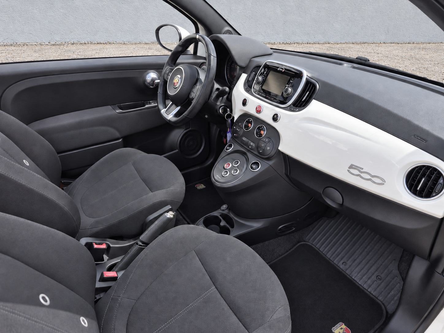 2018 Fiat 500 — fotografija 18