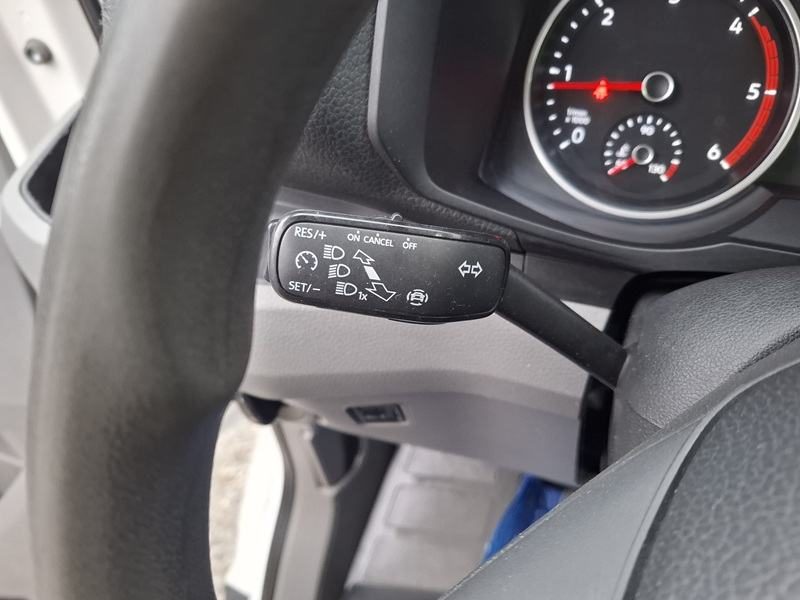 2021 Volkswagen Crafter — fotografija 15