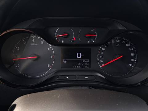 2020 Opel Crossland X — sličica 11