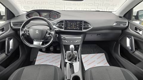 2018 Peugeot 308 — sličica 10