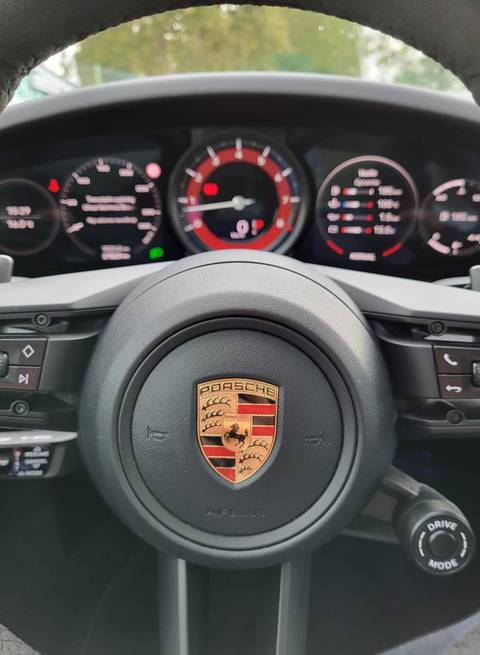 2023 Porsche 911 — sličica 19