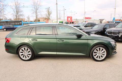 2021 Škoda Superb Combi — sličica 4
