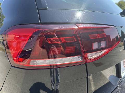2023 Volkswagen Passat Variant — sličica 18