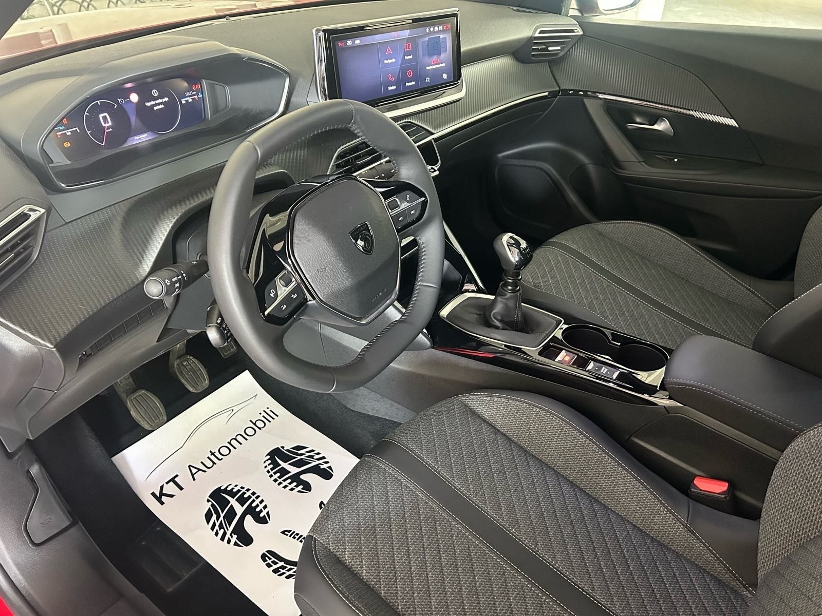 2024 Peugeot 2008 — fotografija 9