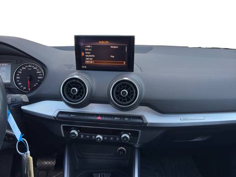 2017 Audi Q2 — sličica 11