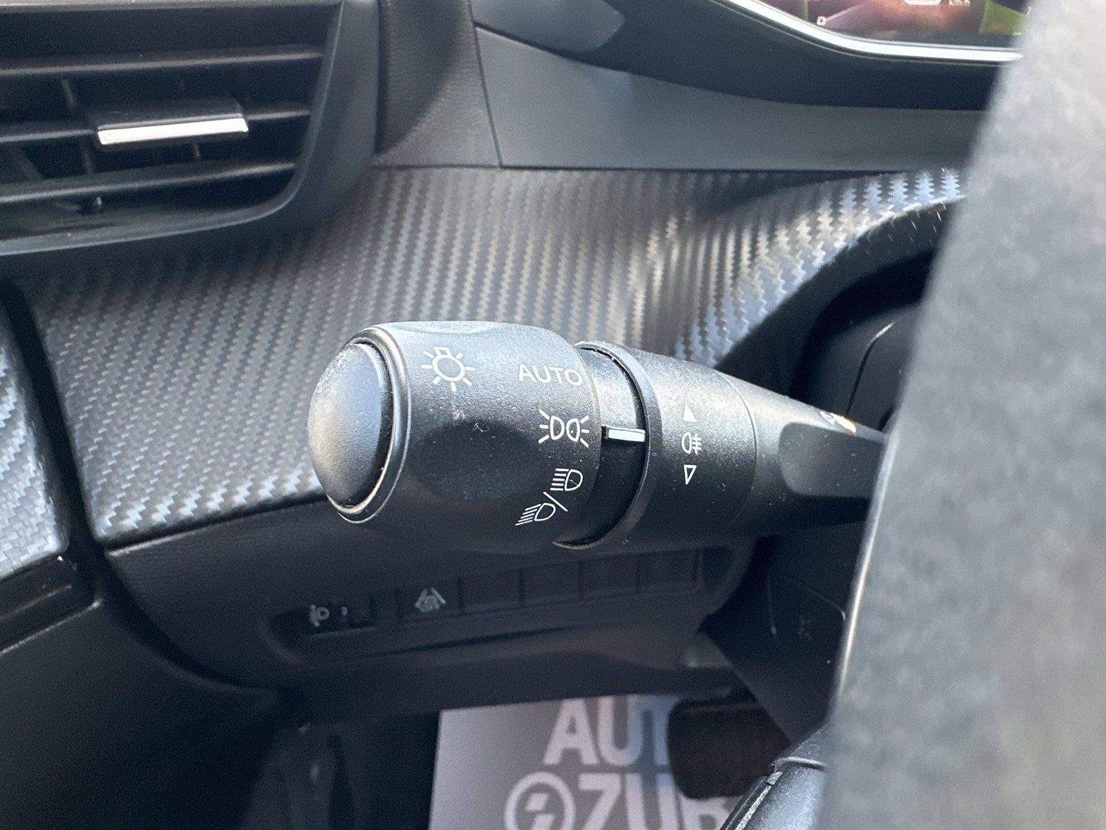 2022 Peugeot 2008 — fotografija 30