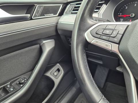 2020 Volkswagen Passat Variant — sličica 25