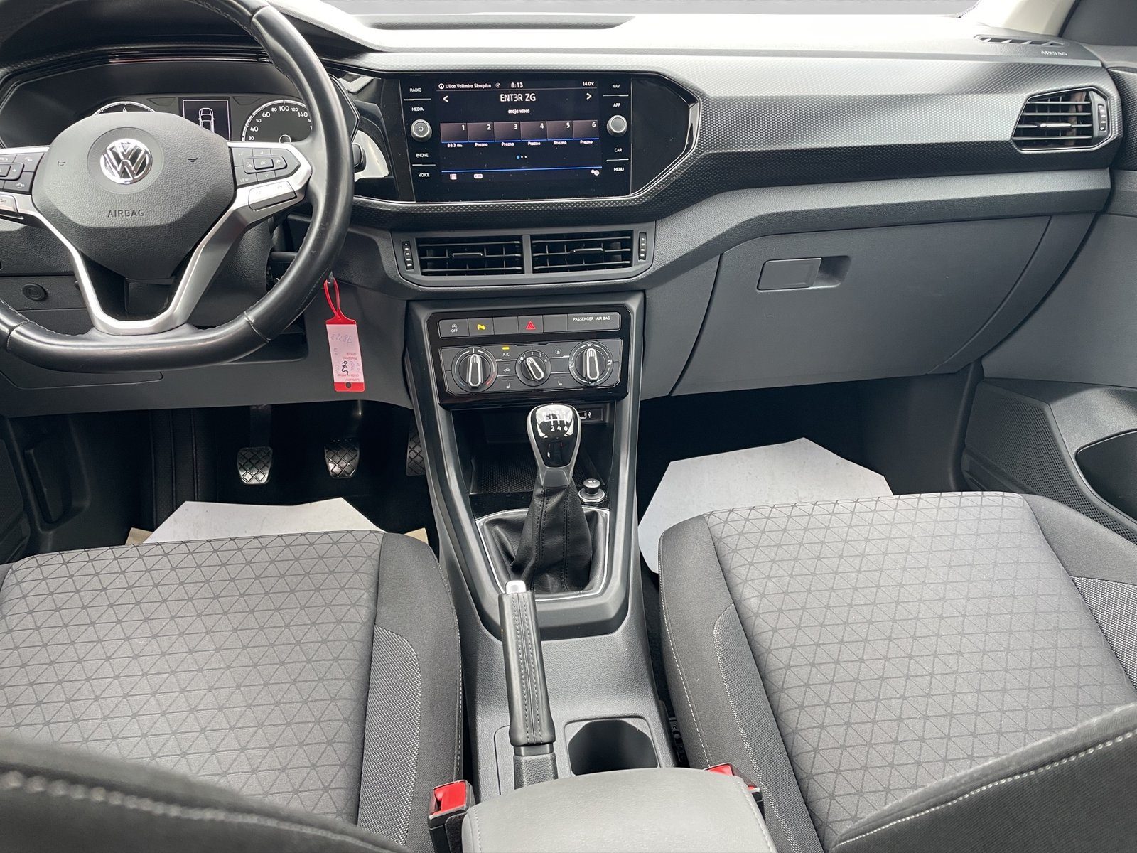 2020 Volkswagen T-Cross — fotografija 13