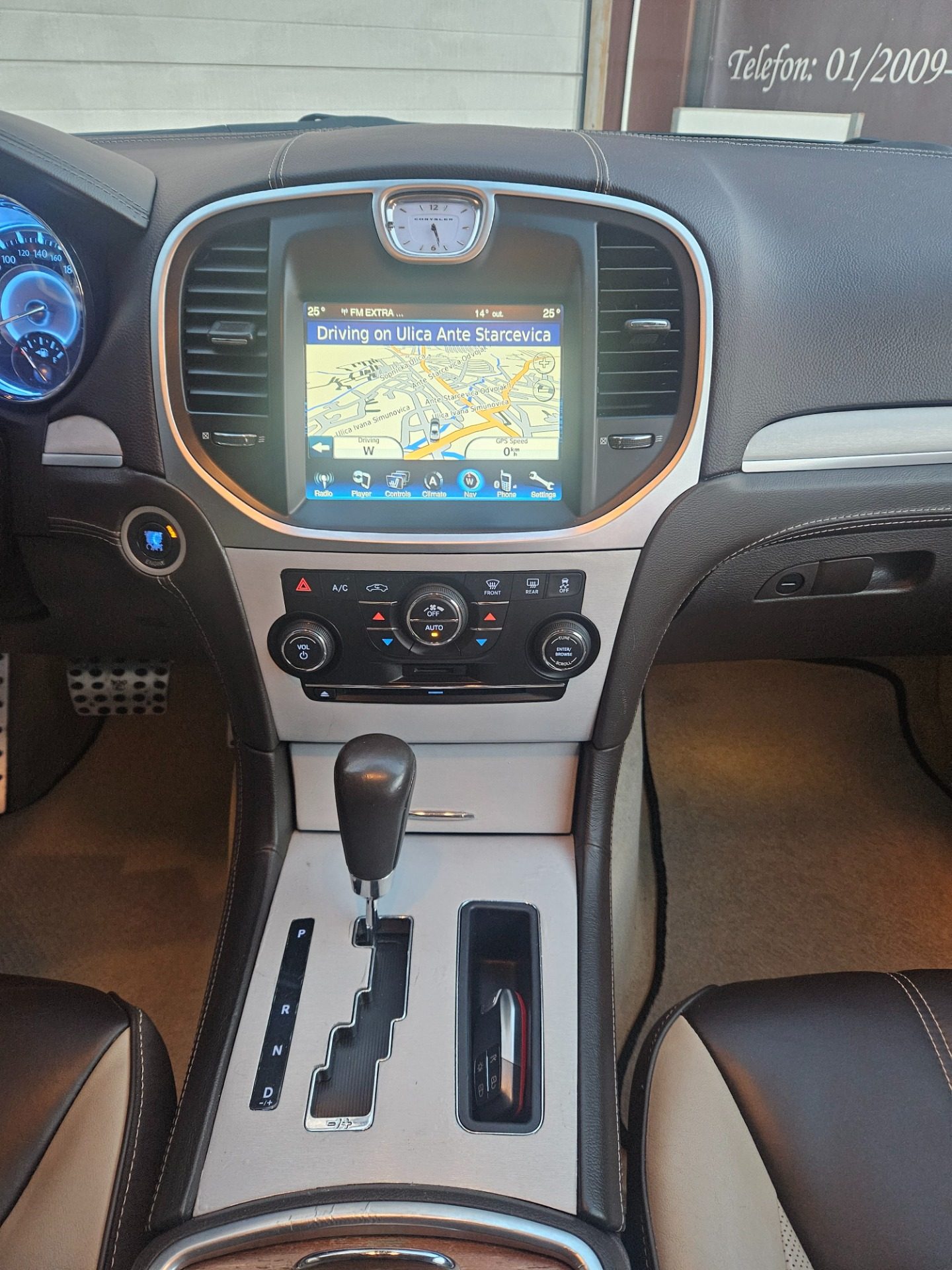 2013 Lancia Thema — fotografija 13