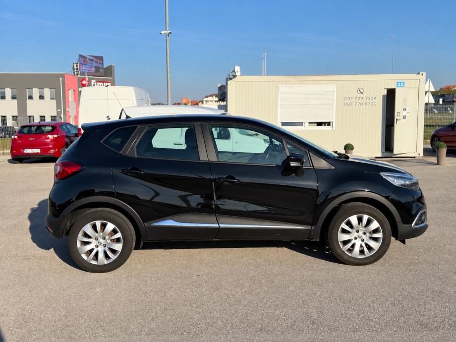2016 Renault Captur — fotografija 4