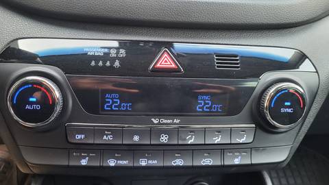 2016 Hyundai Tuscon — sličica 25