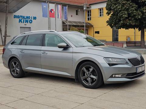 2019 Škoda Superb — sličica 8