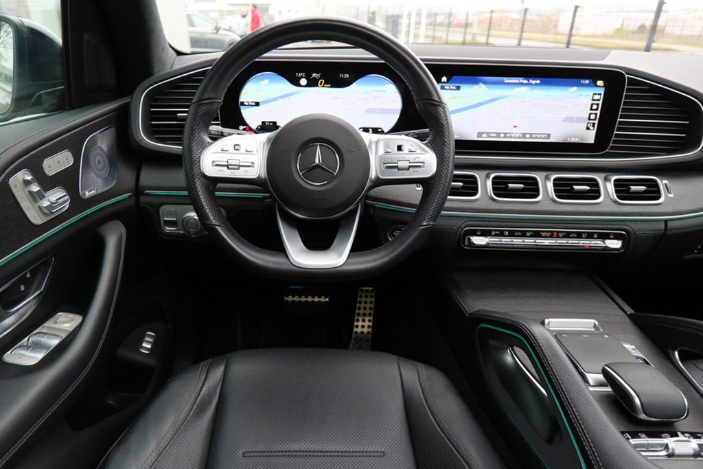 2020 Mercedes-Benz GLE AMG Line — fotografija 9