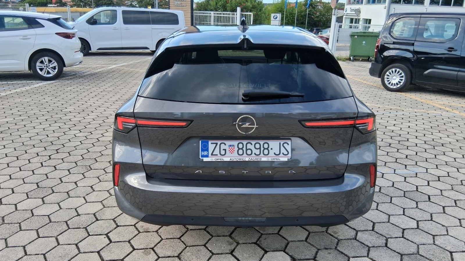2024 Opel Astra Sports Tourer — fotografija 4